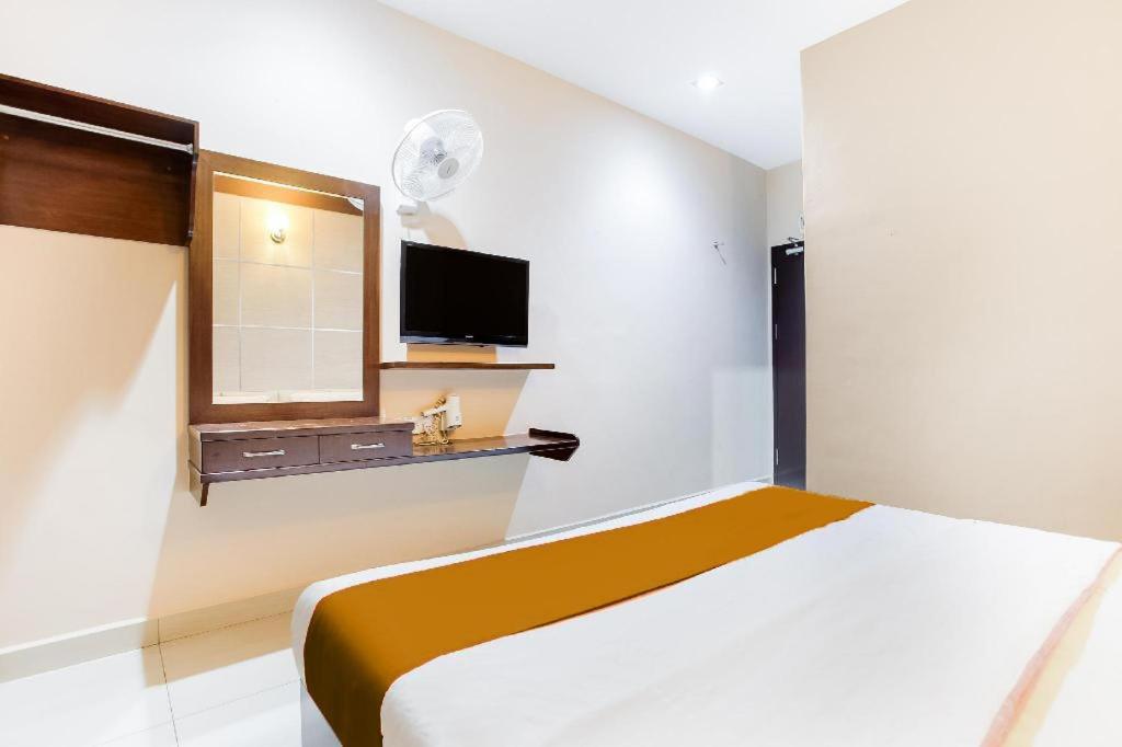 Sejati Hotel ซีเตียวัน ภายนอก รูปภาพ
